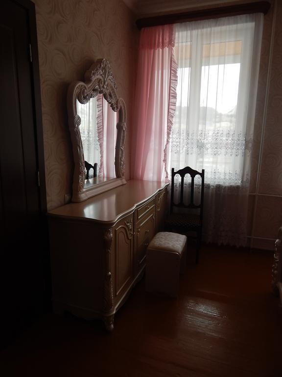 Ineza'S Guest House Kazbegi Rum bild