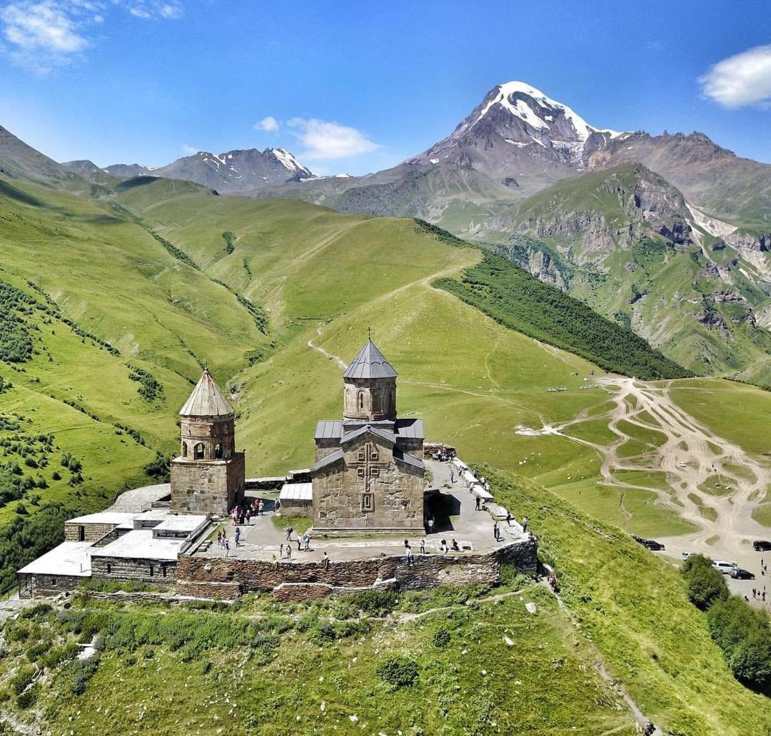 Ineza'S Guest House Kazbegi Exteriör bild